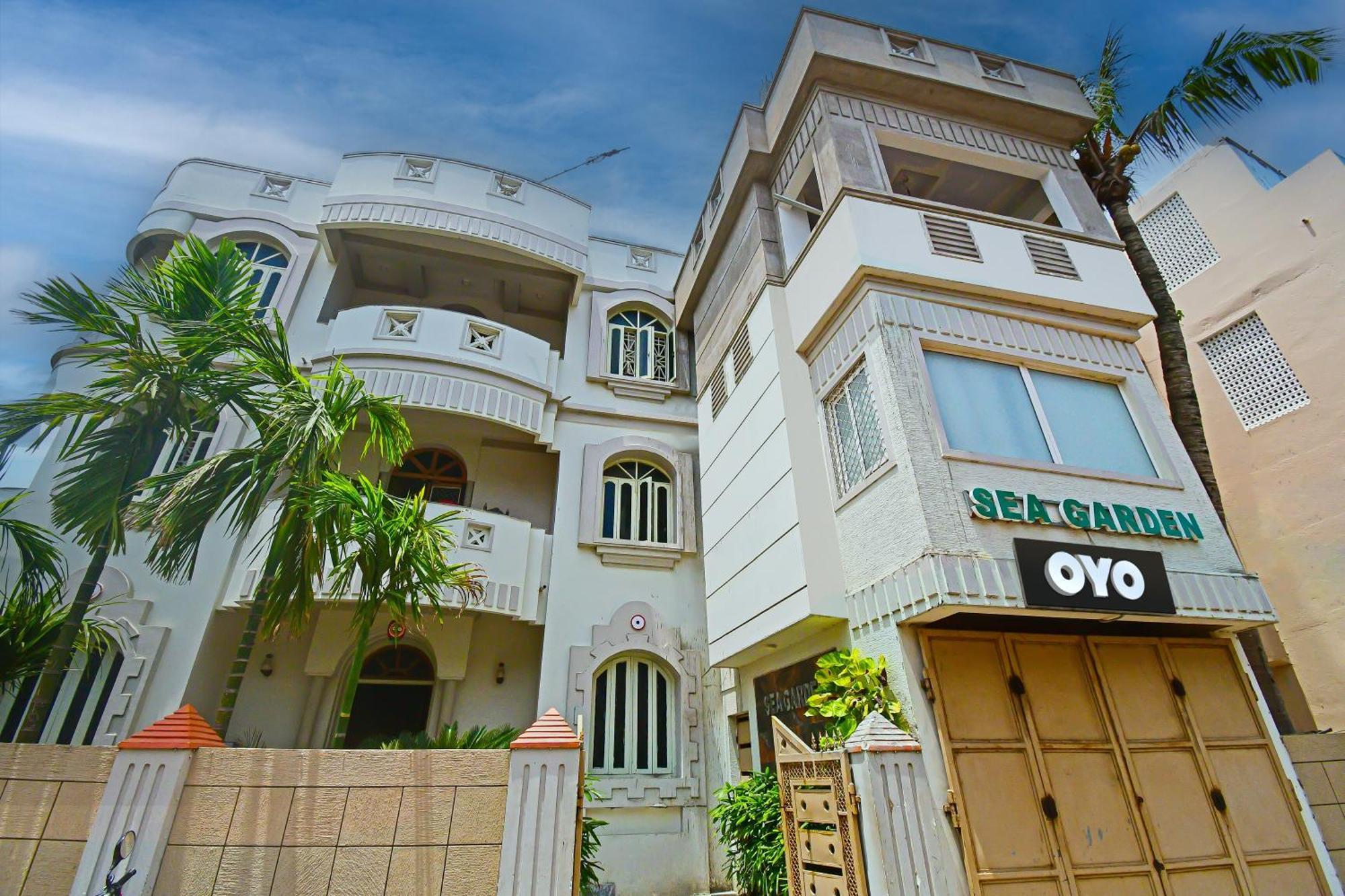 Oyo Flagship Hotel Sea Garden Puri Bagian luar foto