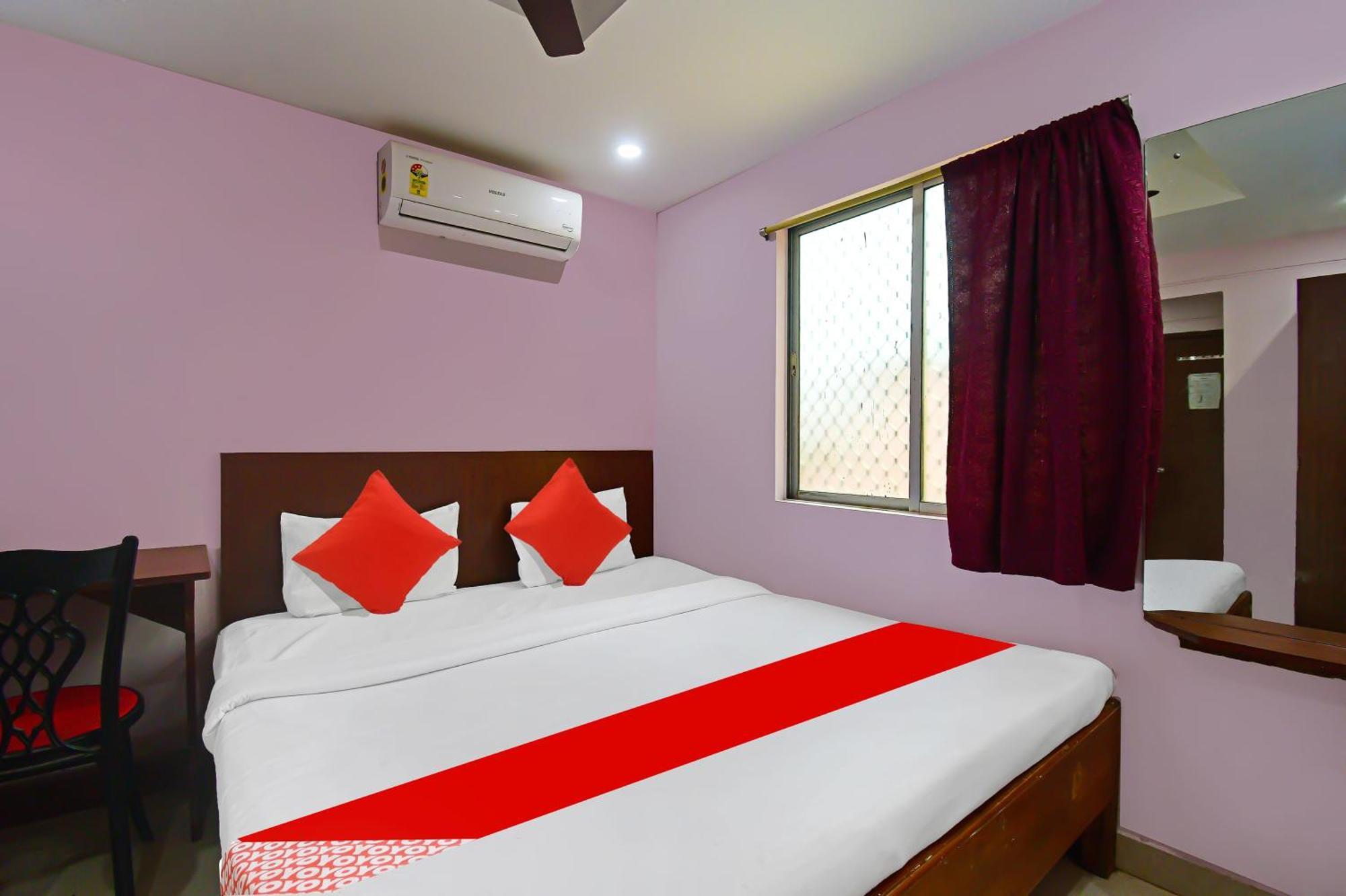 Oyo Flagship Hotel Sea Garden Puri Bagian luar foto