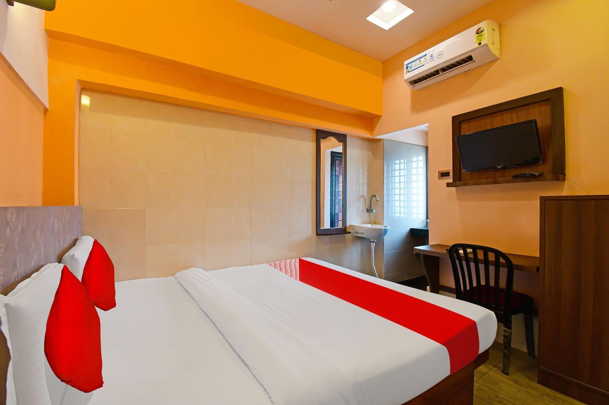 Oyo Flagship Hotel Sea Garden Puri Bagian luar foto
