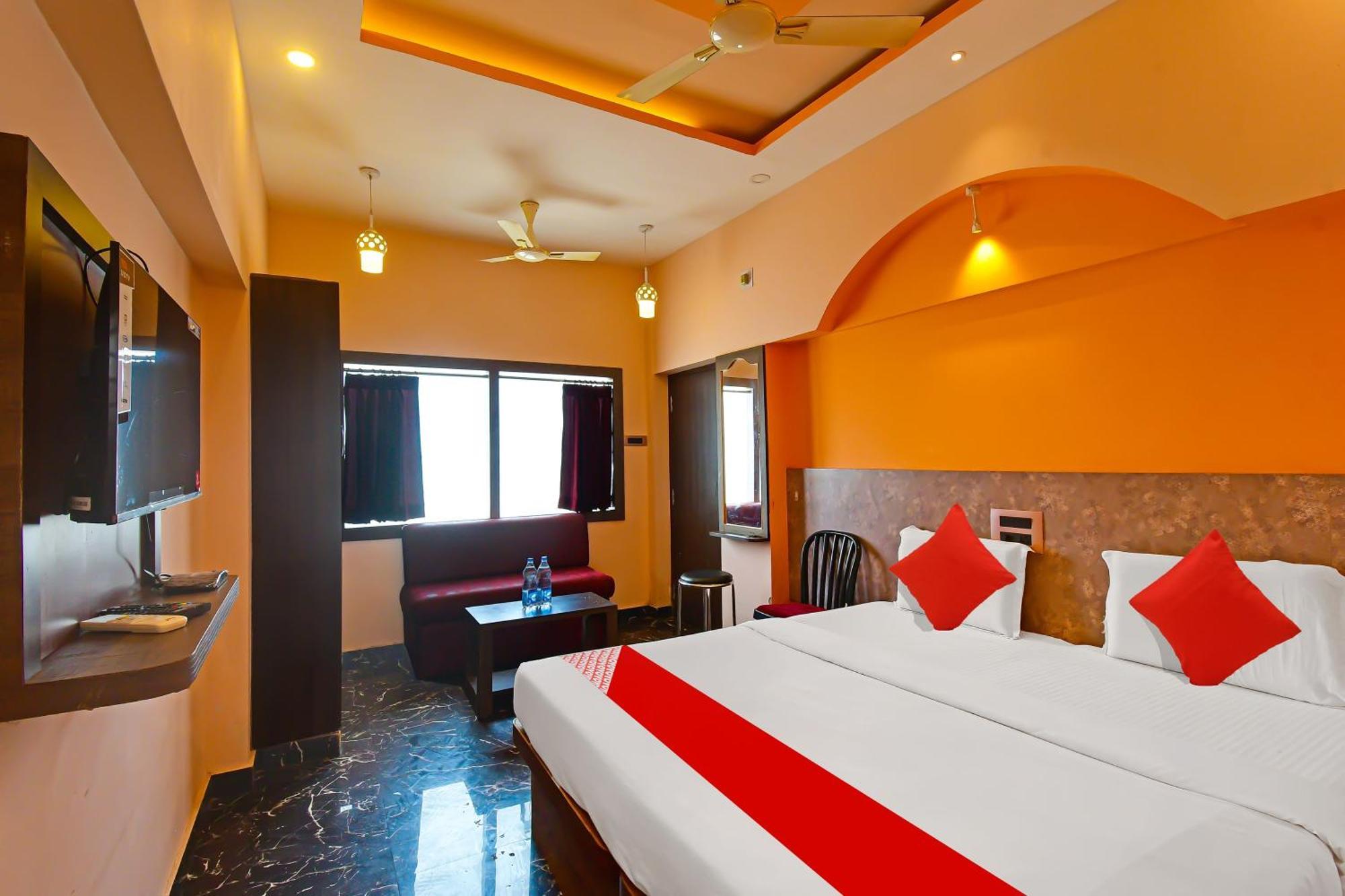 Oyo Flagship Hotel Sea Garden Puri Bagian luar foto
